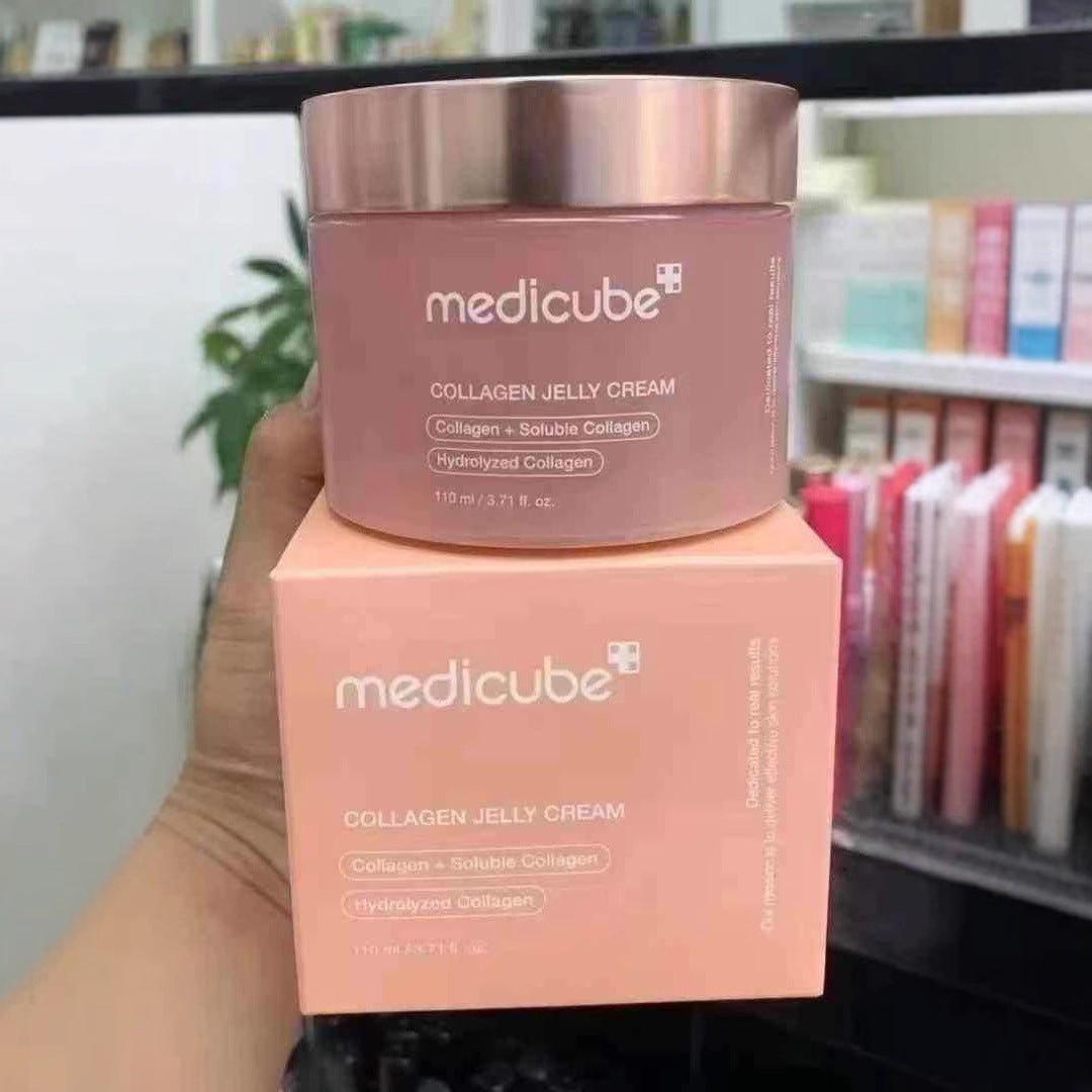 Medicube Collagen Elastic Moisturizing Jelly Gel 110 ml – Fuktighetsgivende Ansiktskrem - GlowNordi