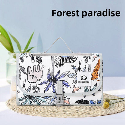 Sammenleggbart og vanntett stelleunderlag for baby - GlowNordi 