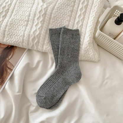 🧶 Varme og myke ullsokker for kvinner – perfekt for kalde dager - GlowNordi 